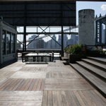 The deck includes up-close views of the Manhattan Bridge.